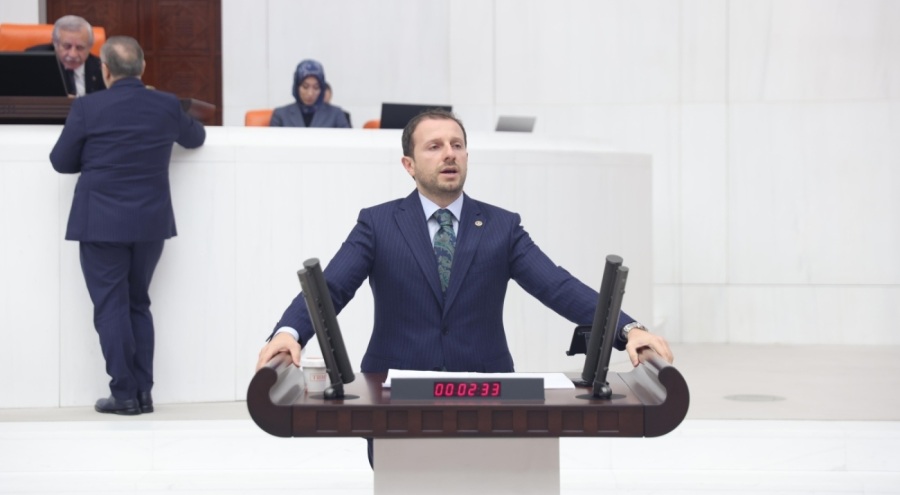 AK Parti Bursa Milletvekili Kılıç: Gençlerimiz büyük başarıların öncüsü
