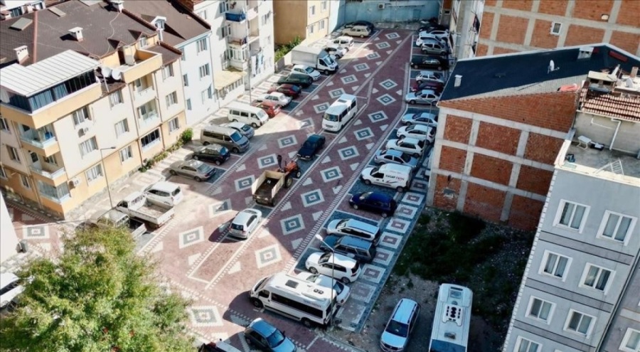 Bursa İnegöl'de 4750 araçlık otopark hizmete girdi