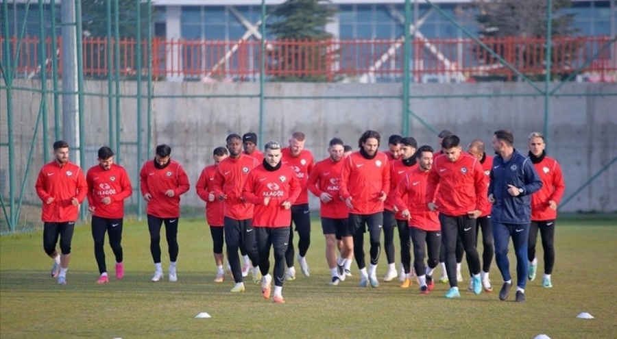 Çorum FK, teknik direktör Özbalta yönetiminde yükselişe geçti