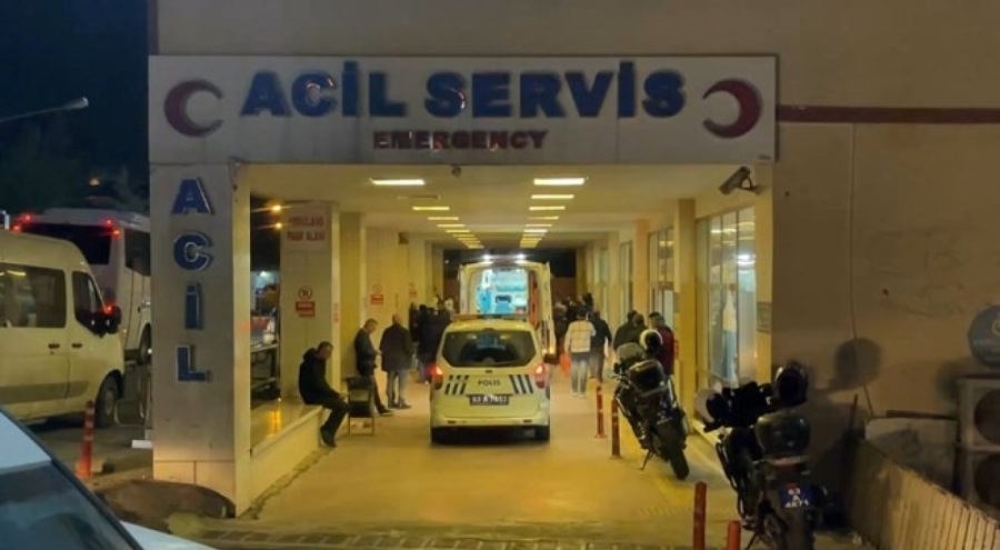 2 motosiklet çarpıştı: 1 ölü, 3 yaralı