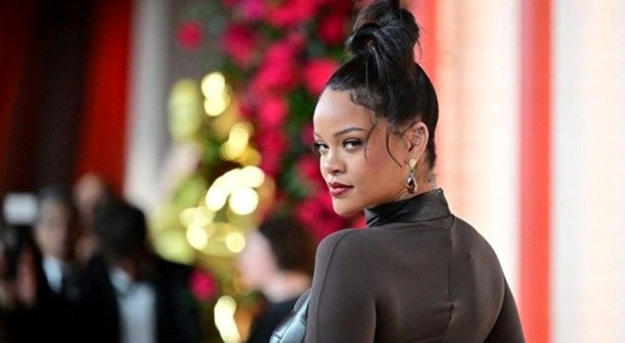 Rihanna'dan yeni albüm mü geliyor?