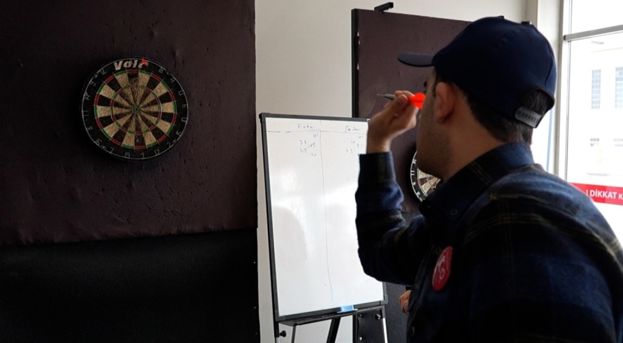 Bursa'da Engelsiz Dart Turnuvası düzenlendi