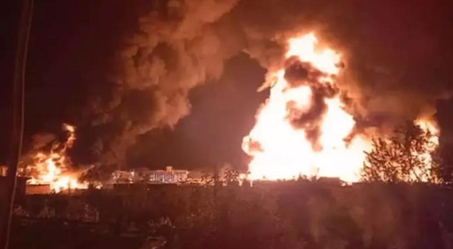 Gine'de yakıt deposunda patlama!