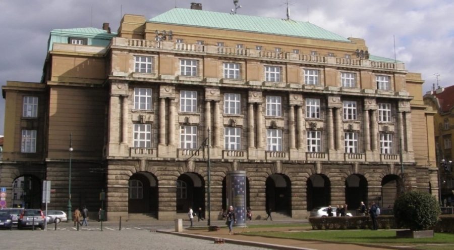 Prag'da üniversiteye silahlı saldırı düzenlendi: Ölü ve yaralılar var