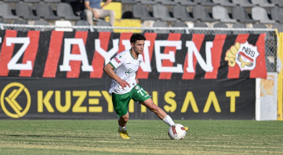 Bursaspor Bilal Güney ve Mustafa Genç de kadro dışı bıraktı