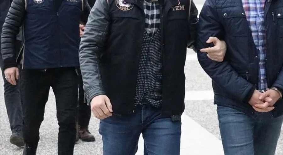 Hapis cezası bulunan FETÖ'nün Bylockçu imamı Bursa'da yakalandı