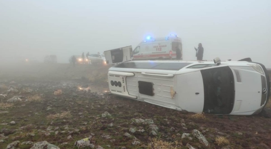 Şanlıurfa'da öğretmen servisi devrildi! Çok sayıda yaralı var