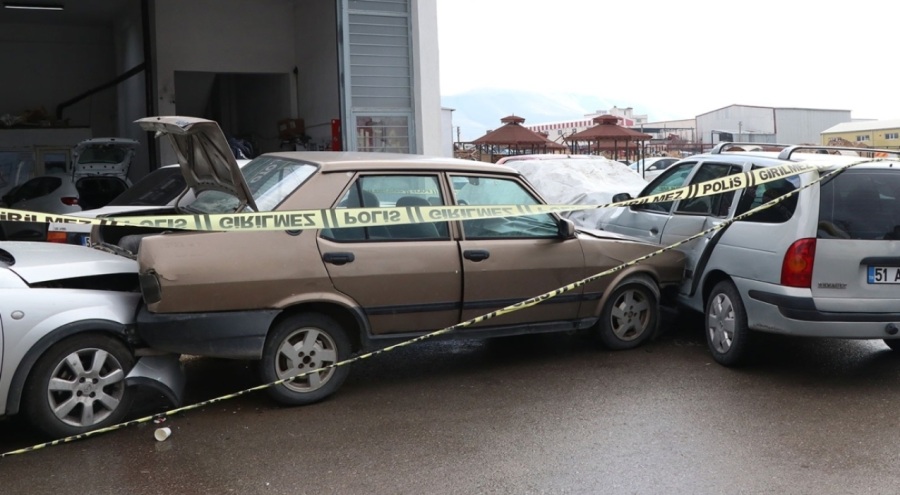 Niğde'de iki grup birbirine girdi: 9 yaralı