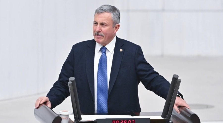 Özdağ: Siz mevcut Anayasa'ya uymuyorsunuz!