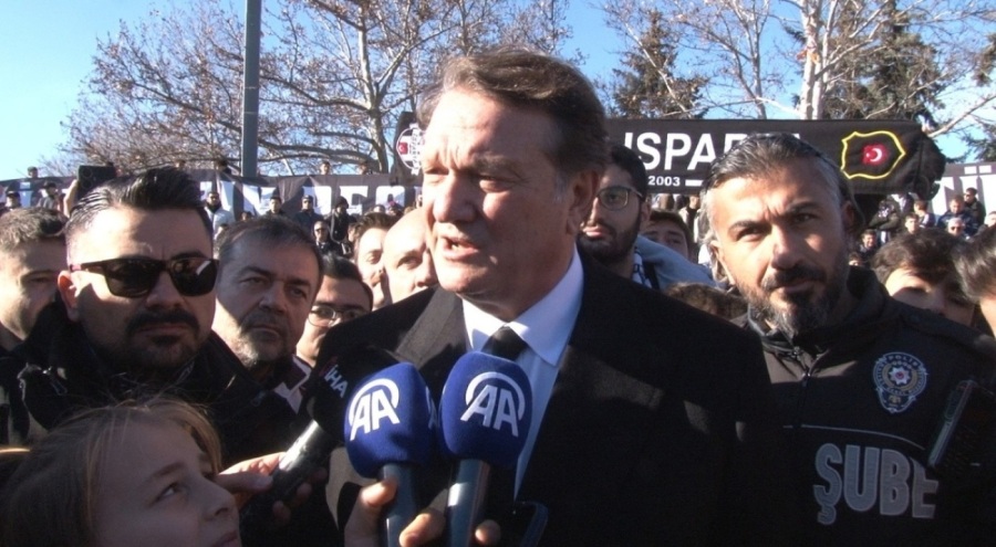 Beşiktaş Başkanı Hasan Arat'tan teknik direktör açıklaması