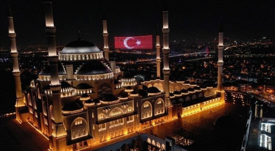 Şehitler için sabah namazında tüm camilerde dua edilecek!