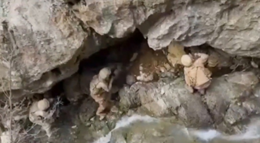 Bakan Yerlikaya duyurdu: Kahramanlar-35 operasyonu! 10 ilde 58 mağara, sığınak ve depo imha edildi