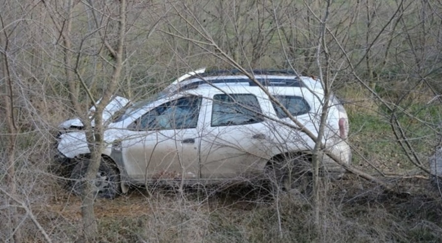Hafif ticari aracın çarptığı 2 kişi öldü