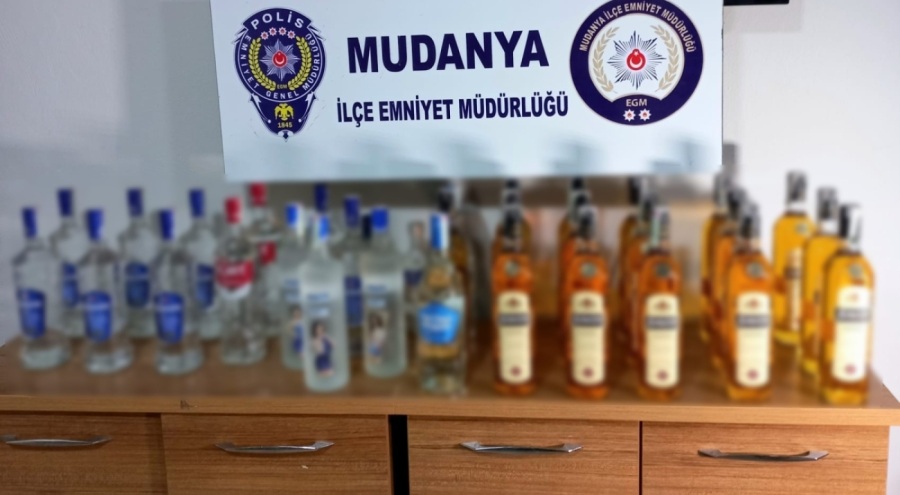 Mudanya'da sahte ve kaçak alkol operasyonu!