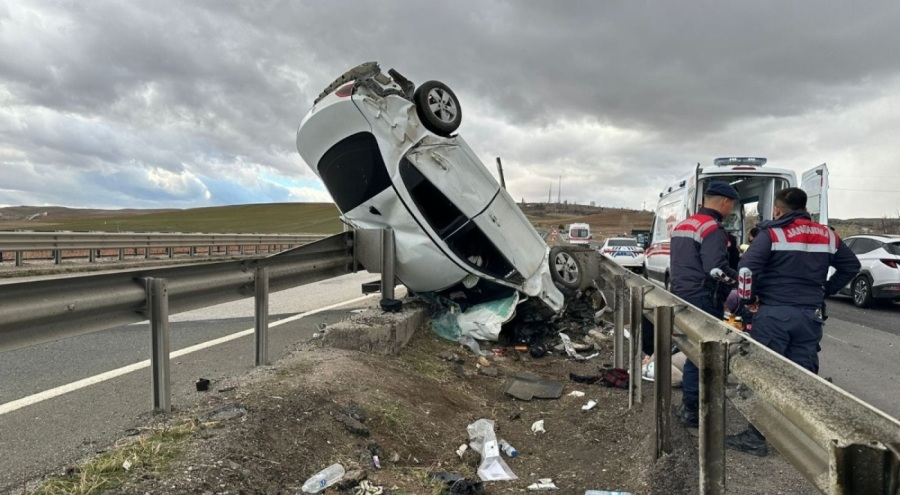 Kırıkkale'de korkutan kaza: 5 yaralı