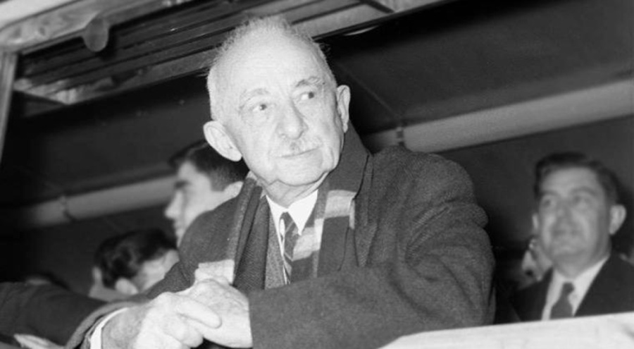 CHP lideri Özel, 50. ölüm yıl dönümünde İsmet İnönü'yü andı