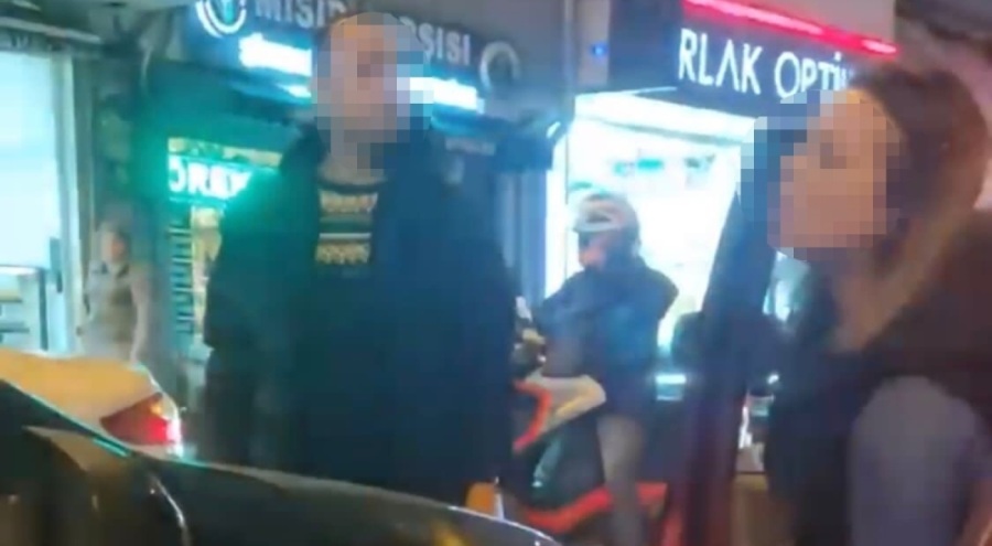 Kaza yapan kadın sürücü küfürler yağdırdı