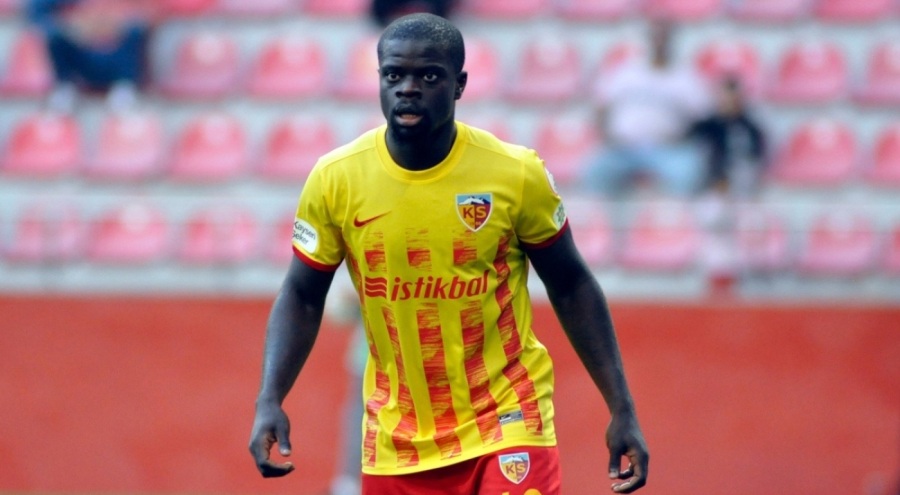 Kayserispor'da Olivier Kemen sözleşmesini tek taraflı feshetti