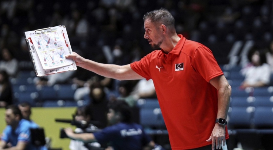 Filenin Efeleri'nde Alberto Giuliani ile yollar ayrıldı