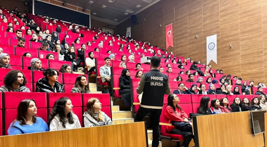 Bursa'da narkotik polisi 6 bin 840 vatandaşı bilgilendirdi