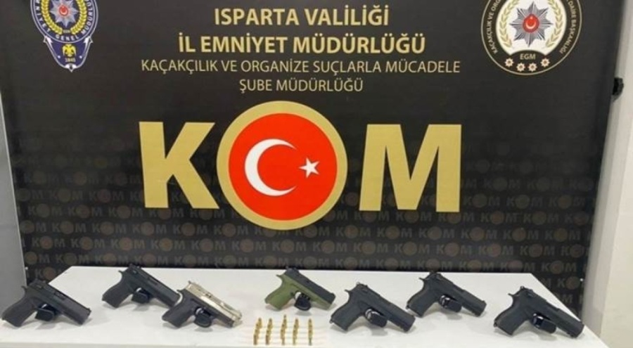 Silah kaçakçılığı operasyonu! Çok sayıda gözaltı