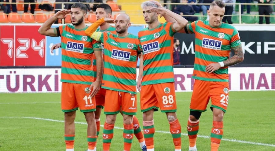 Alanyaspor'dan üst üste 3. galibiyet