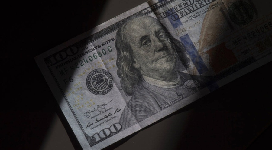 Dolar/TL'de yeni rekor! Tüm zamanların en yüksek seviyesini gördü