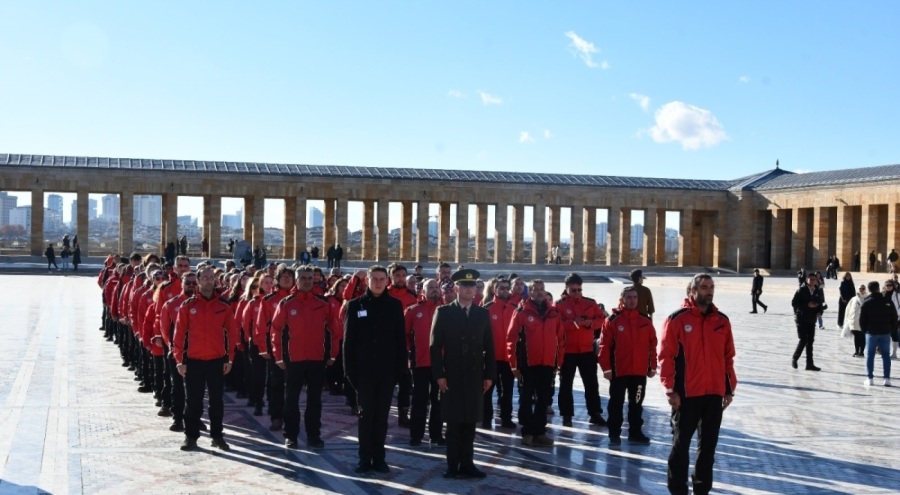 BAKUT, Anıtkabir'i ziyaret etti