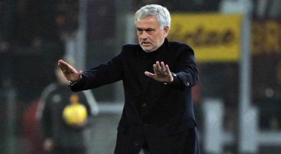 Jose Mourinho milli yıldızı radarına aldı