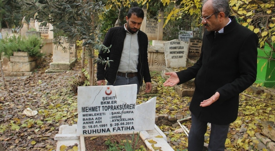 Şanlıurfa'da şehit mezarlığına saygısızlık!