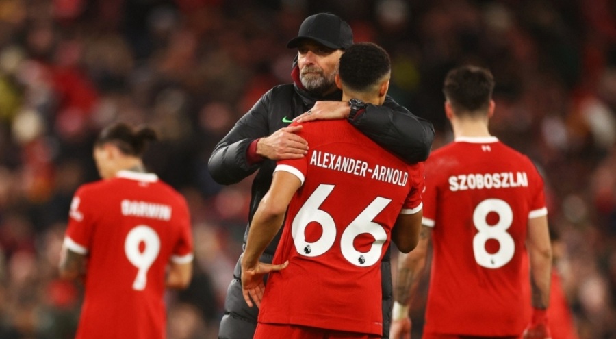 Liverpool, liderlik koltuğunu devraldı!