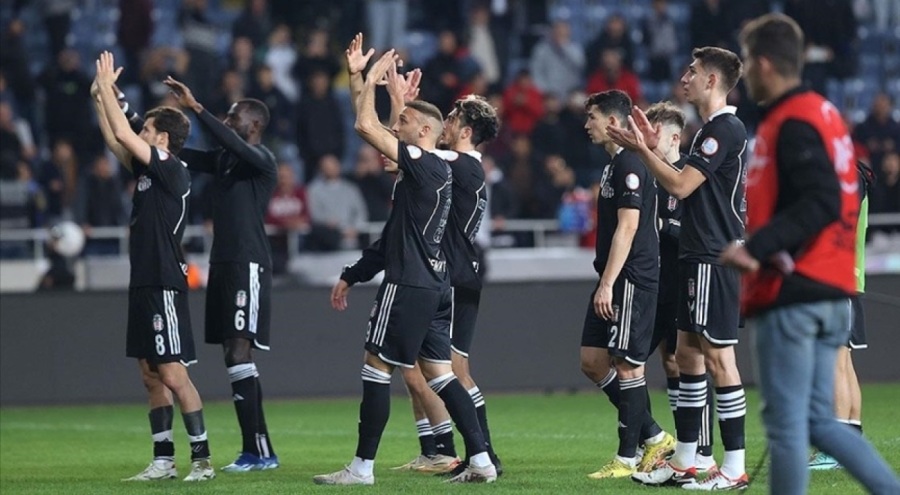 Beşiktaş, ligin ilk yarısında kadro istikrarı yakalayamadı