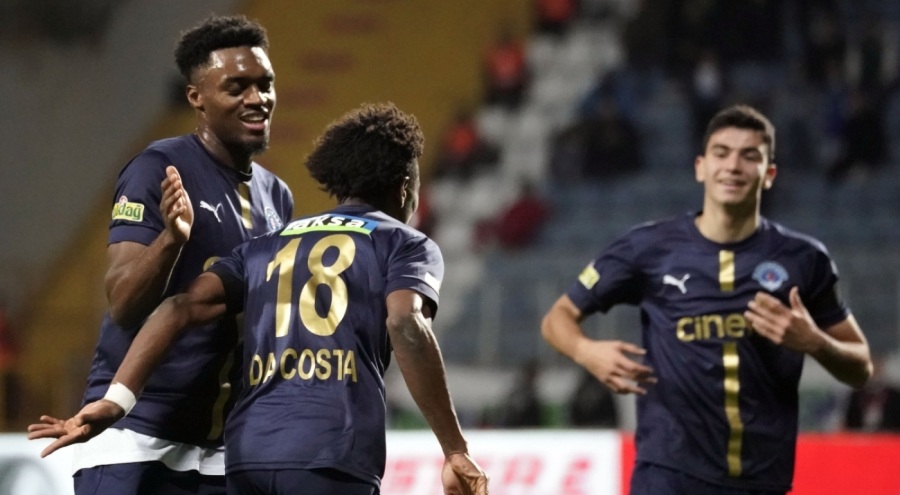 Kasımpaşa'nın ilk yarı karnesi