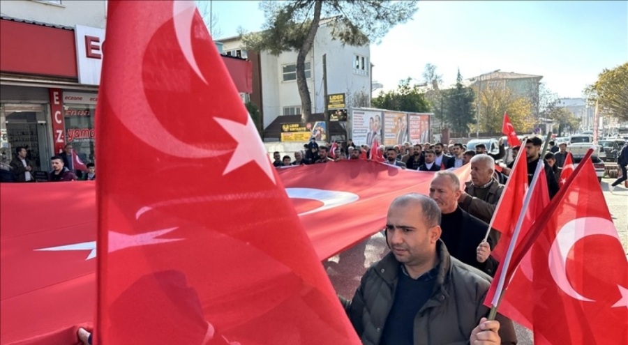 Adıyaman'da şehitleri anma yürüyüşü