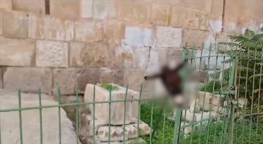 Fanatik Yahudi, Mescid-i Aksa yakınındaki Müslüman mezarlığına çirkin saldırı düzenledi