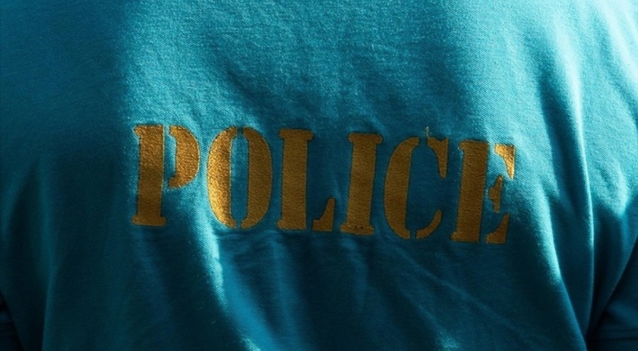 Yunanistan'da voleybol maçında çıkan olaylarda yaralanan polis öldü