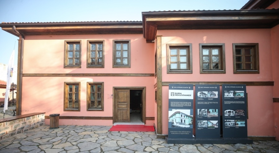 Bursa'nın son postnişininin mirası sergilenmeye başlandı