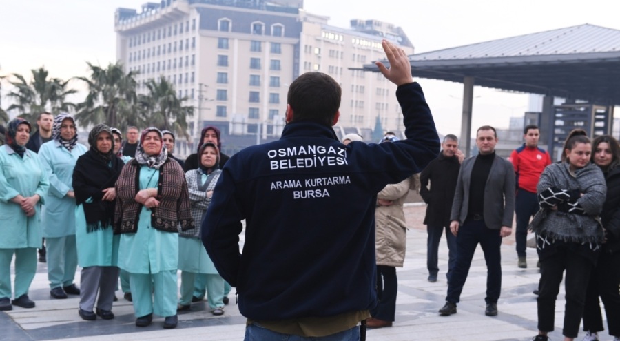 Bursa Osmangazi'de deprem ve yangın tatbikatı düzenlendi