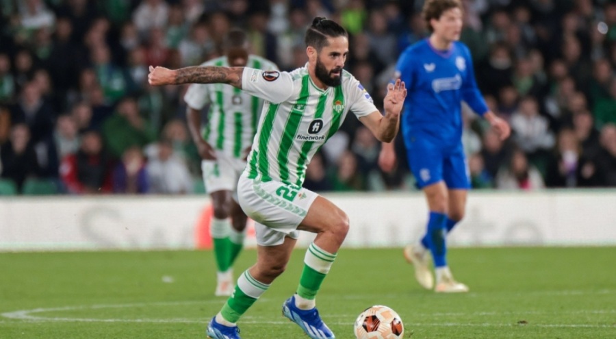 Isco, Real Betis ile sözleşme yeniledi!