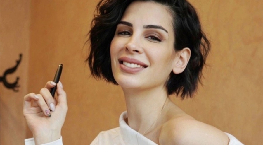 Kara para akladığı iddia edilen Eylül Öztürk falcıyla görüştü