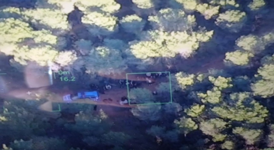 Düzensiz göçmenler gyrocopter devriyesine takıldı