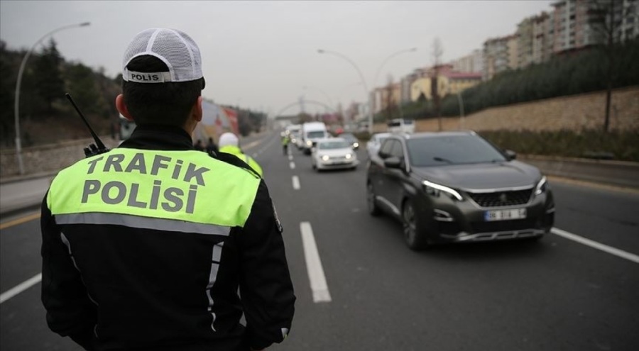 İstanbul'da yılbaşı güvenliği nedeniyle yollar trafiğe kapatılıyor