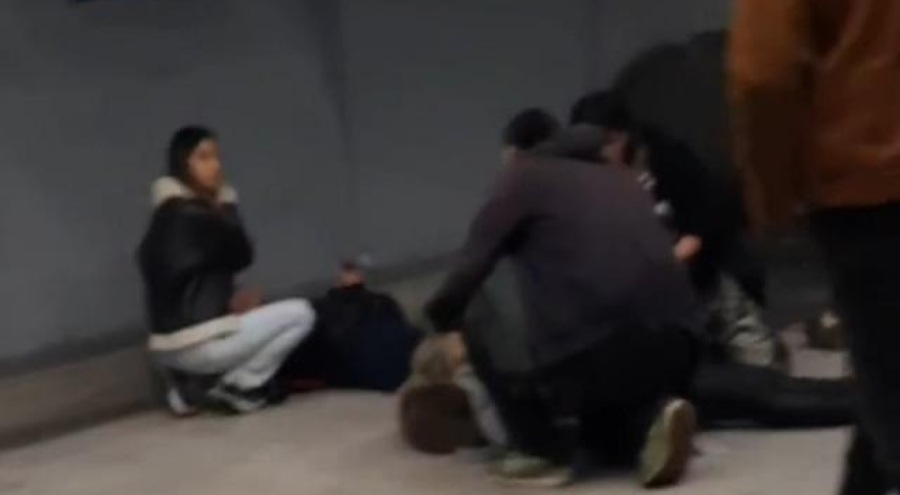 İzmir'de metroda yürüyen merdiven kazası! Yaralılar var