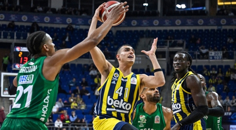 Fenerbahçe Beko galibiyet serisini 7 maça yükseltti