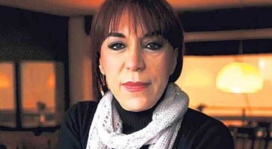 Sanatçı Leman Sam hastaneye kaldırıldı!