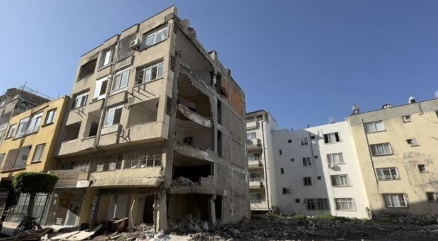 Hatay'da 'hasarsız' diye mahkemeye verilen bina şoke etti