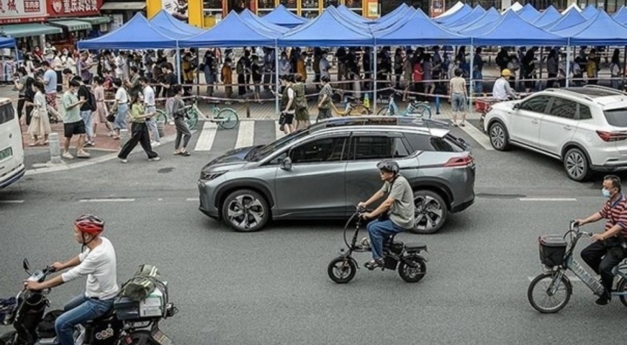 Çin'de imalat aylardır daralıyor