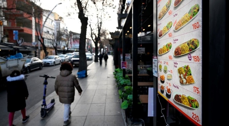 Lokanta ve kafelerde yeni dönem bugün başladı