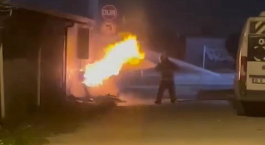 Bursa'da patlayan doğal gaz borusu yangın çıkardı!