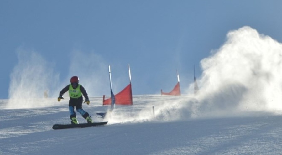 Kar kalınlığında Palandöken zirvede yer aldı